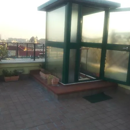 A Wonderful Penthouse In Apartment Naples