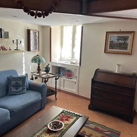 A Wonderful Penthouse In * Napels